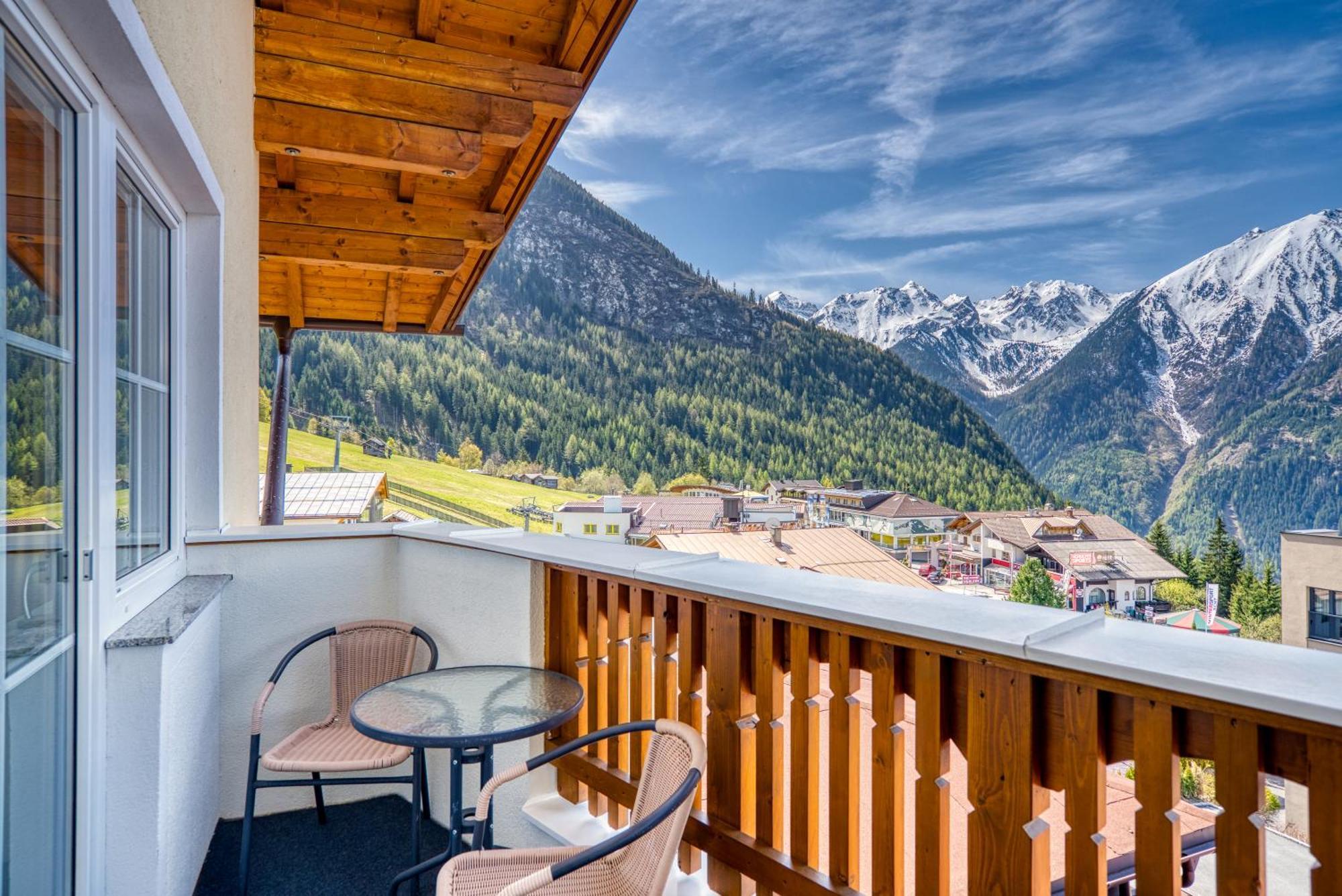 Hotel Alpen-Royal Jerzens Exterior foto