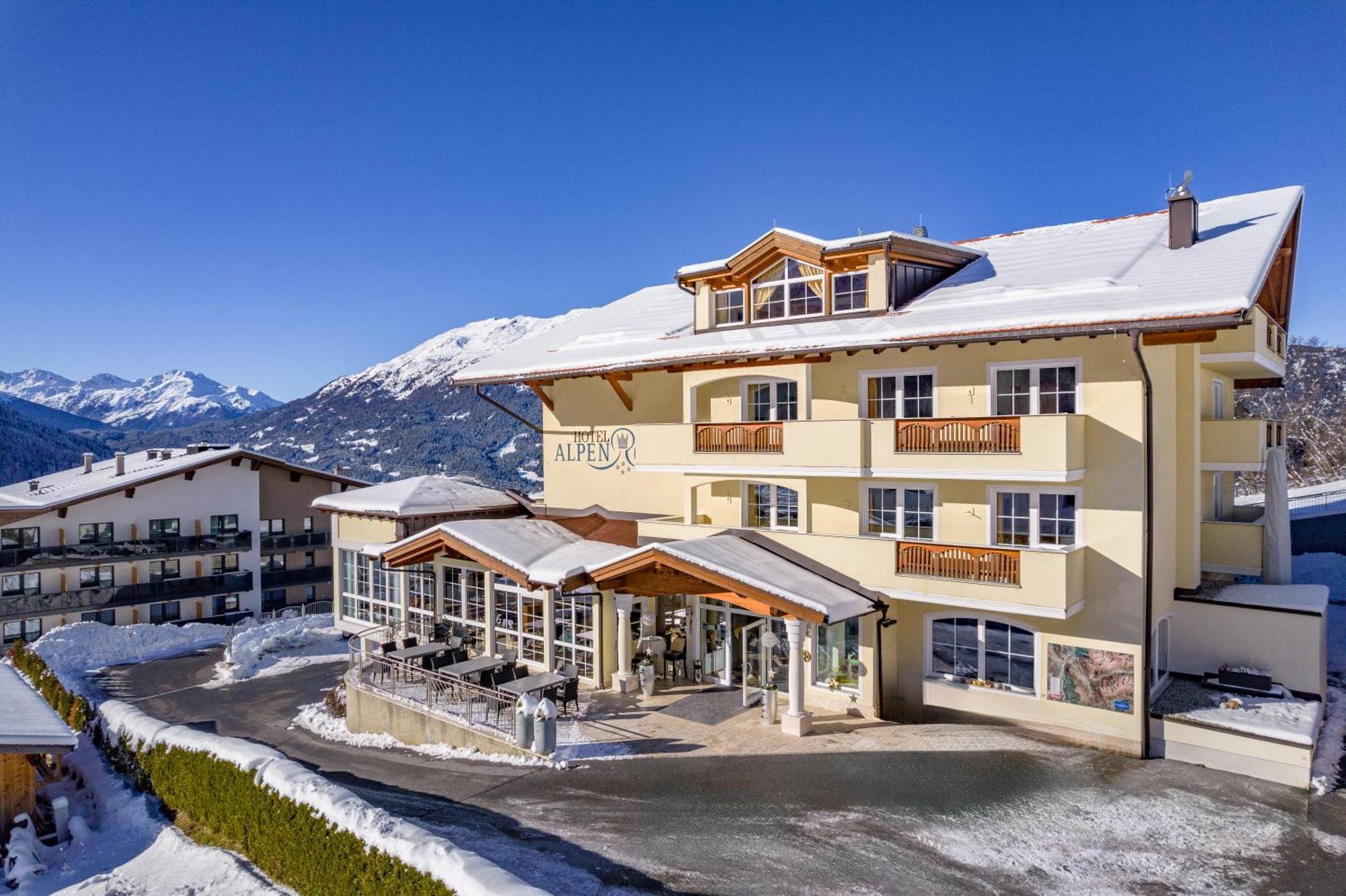 Hotel Alpen-Royal Jerzens Exterior foto